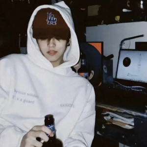 国内夫妻宾馆玩3p肛交全程普通话
