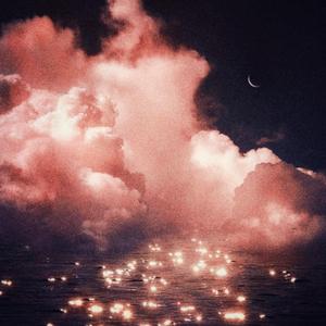 裸体裸乳被🍑学生
