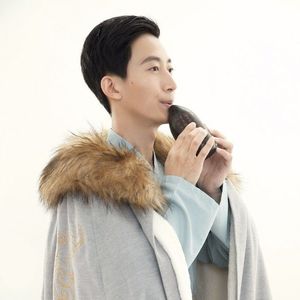 女卜亻𠃋便所盗撮peeping
